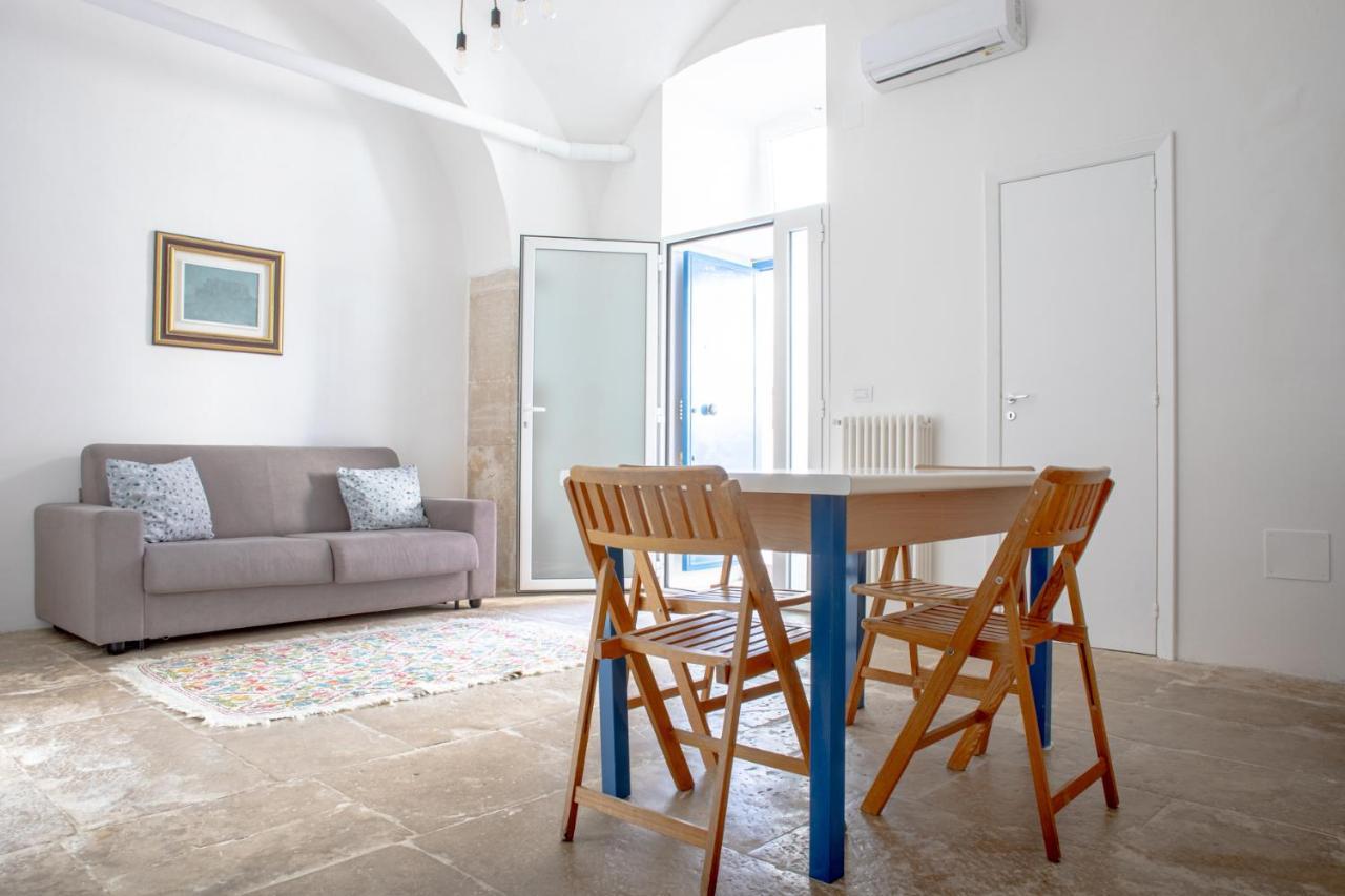 Senso Unico: Nuovo Appartamentino In Centro Bisceglie Bagian luar foto